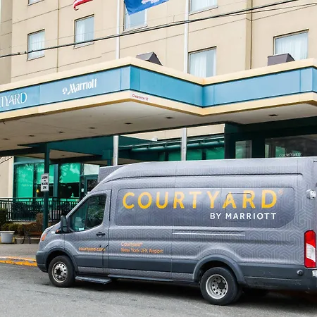 Courtyard By Marriott New York Jfk Airport-3